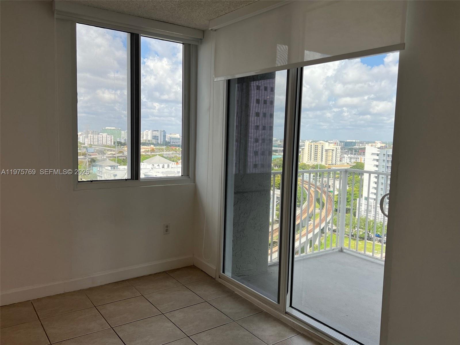 850 N Miami Ave W-1808 Property Photo 11