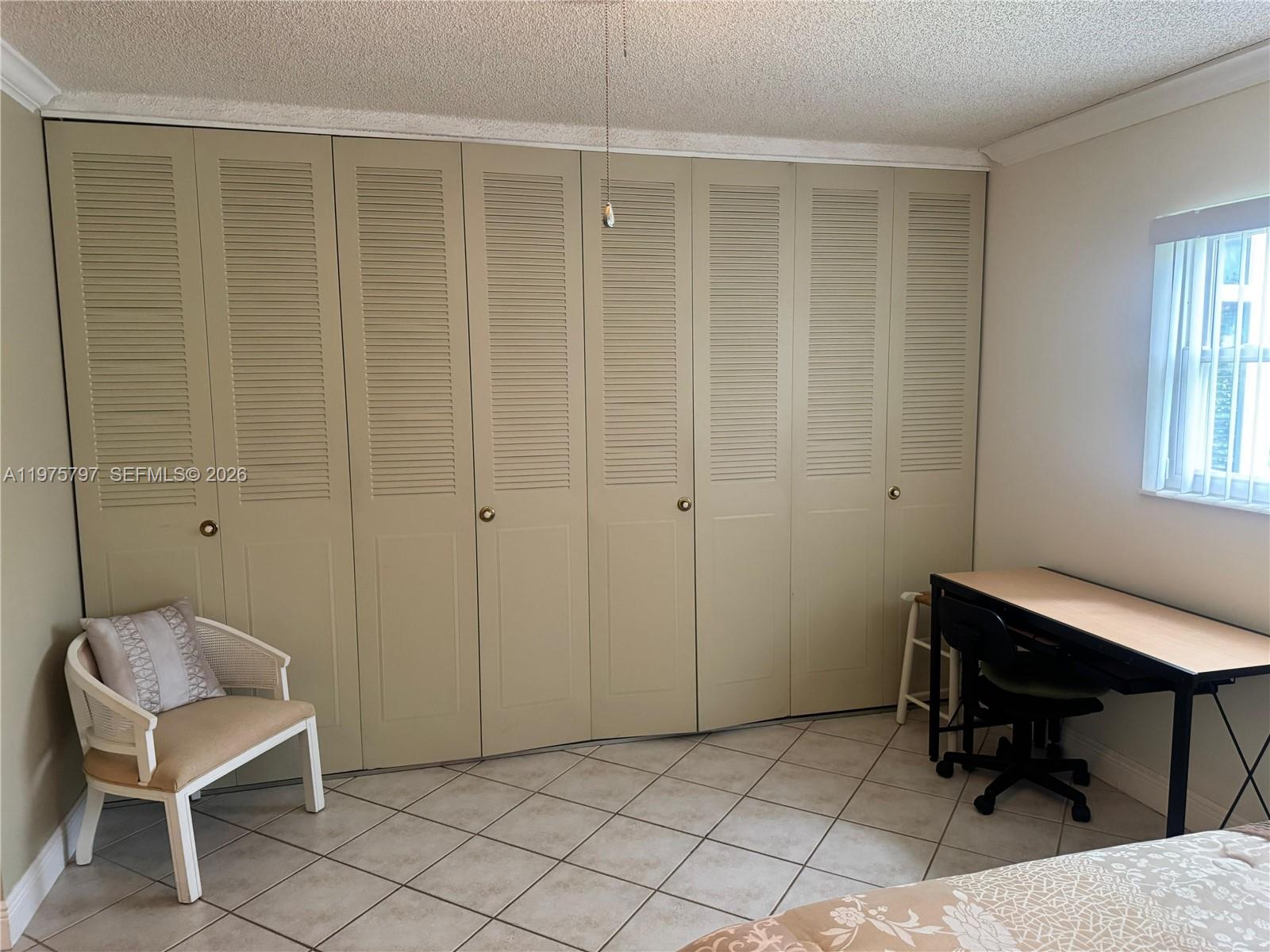 5121 W Oakland Park Blvd 204 Property Photo 9