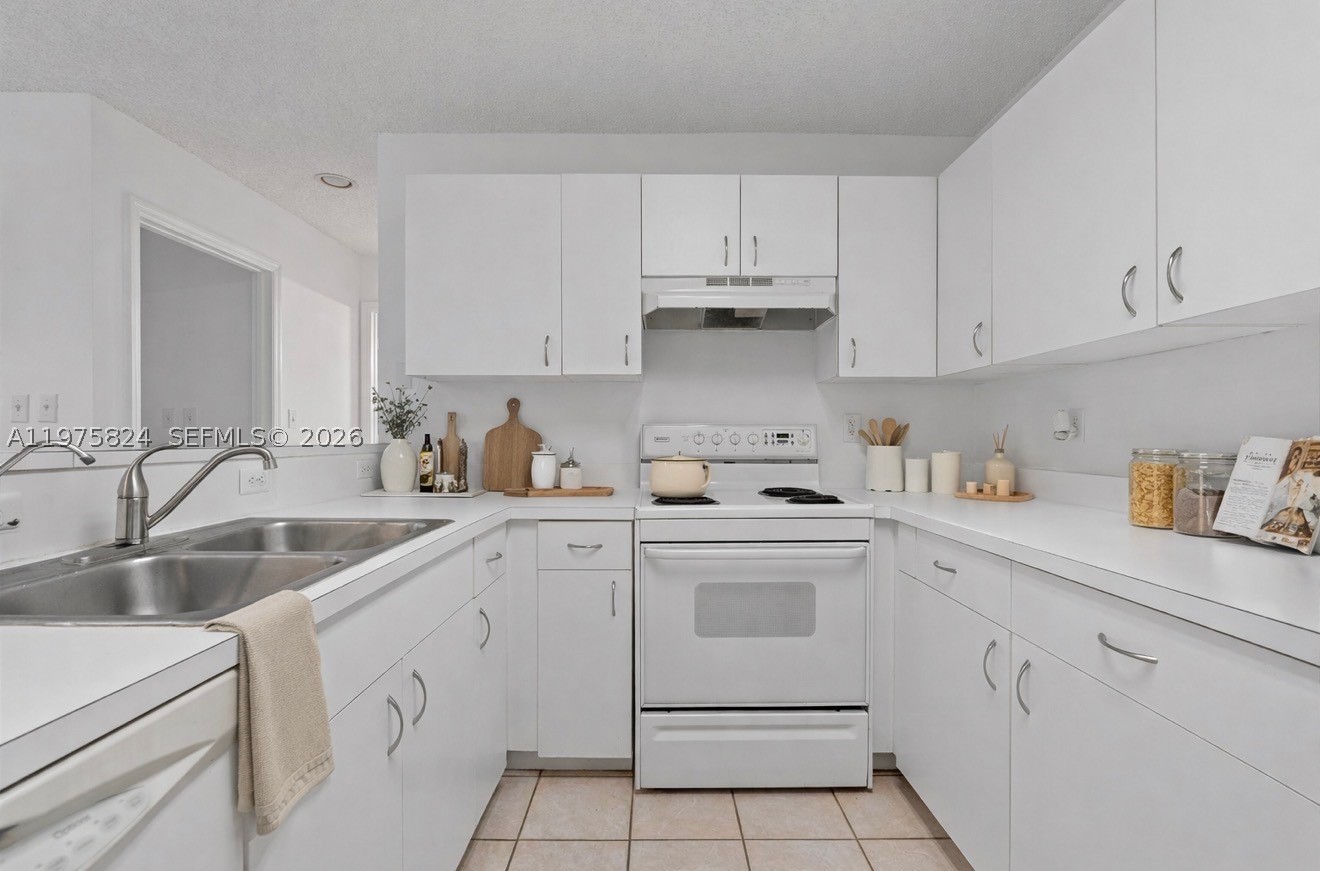 10111 W Atlantic Blvd C3 Property Photo 1