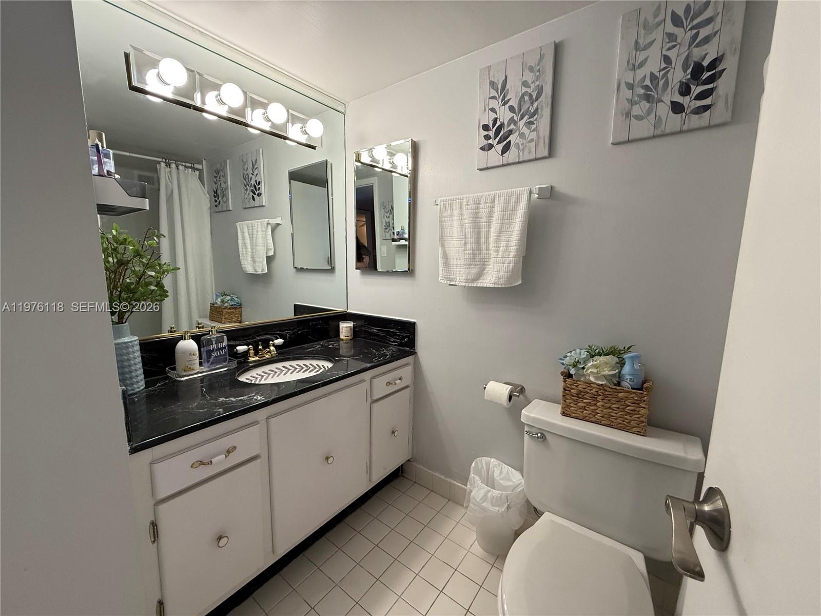 18011 Biscayne Blvd 805 Property Photo 7