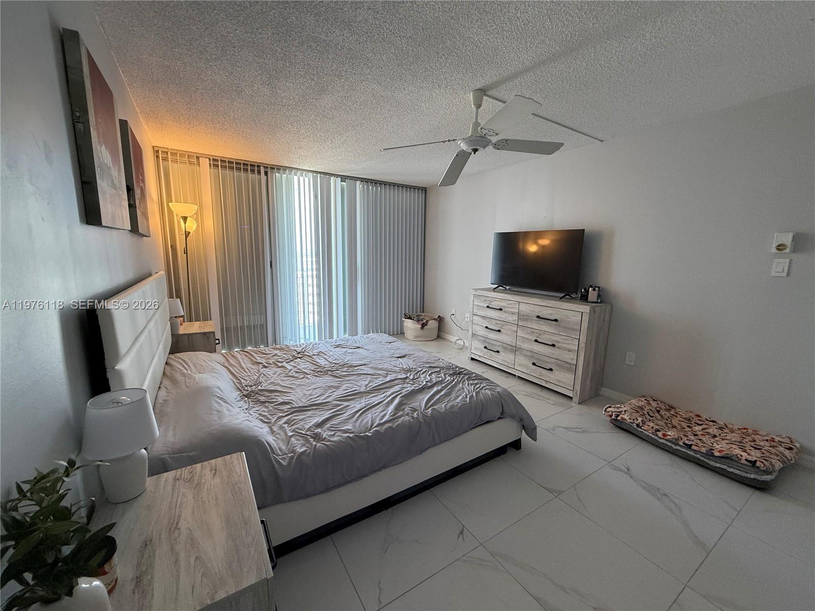18011 Biscayne Blvd 805 Property Photo 9