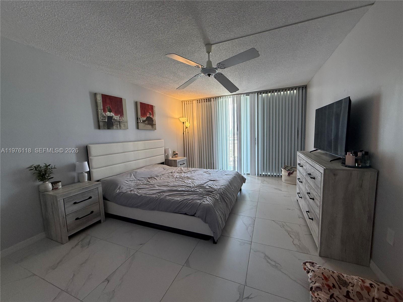 18011 Biscayne Blvd 805 Property Photo 10