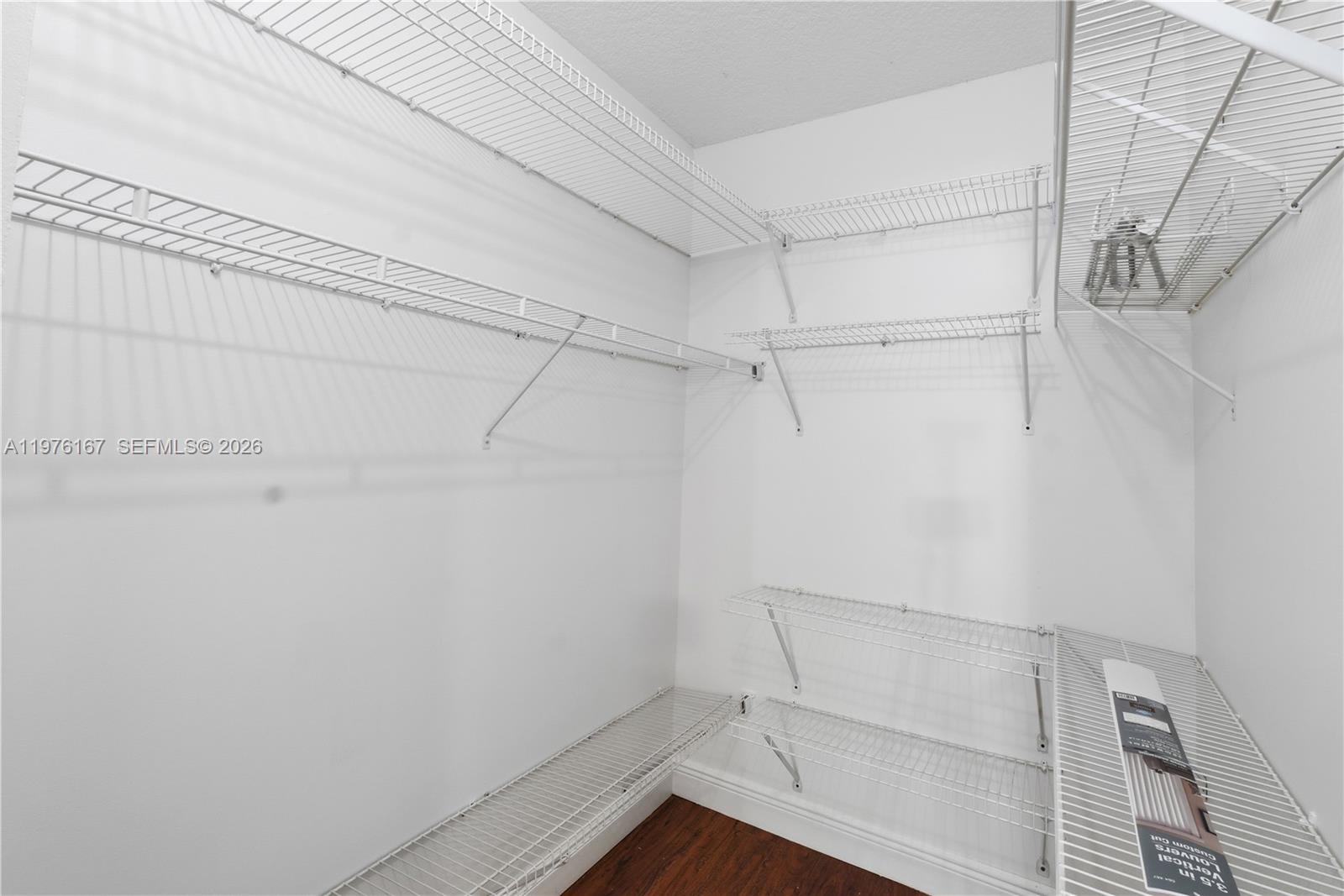 1901 Bermuda Cir A1 Property Photo 17