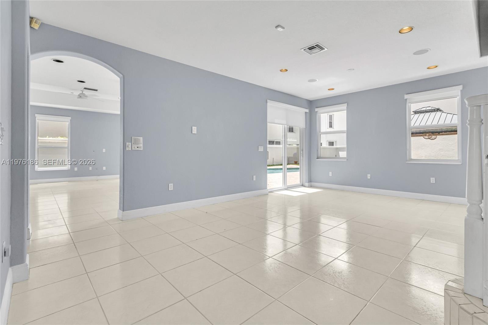 1547 Mariner Way (available Now) Property Photo 9