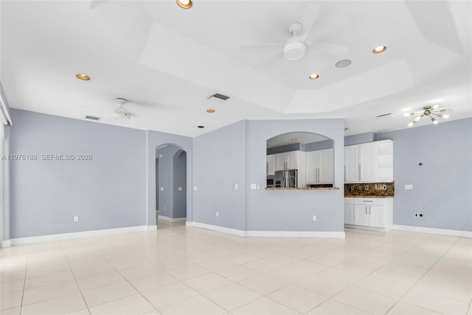 1547 Mariner Way (available Now) Property Photo 12