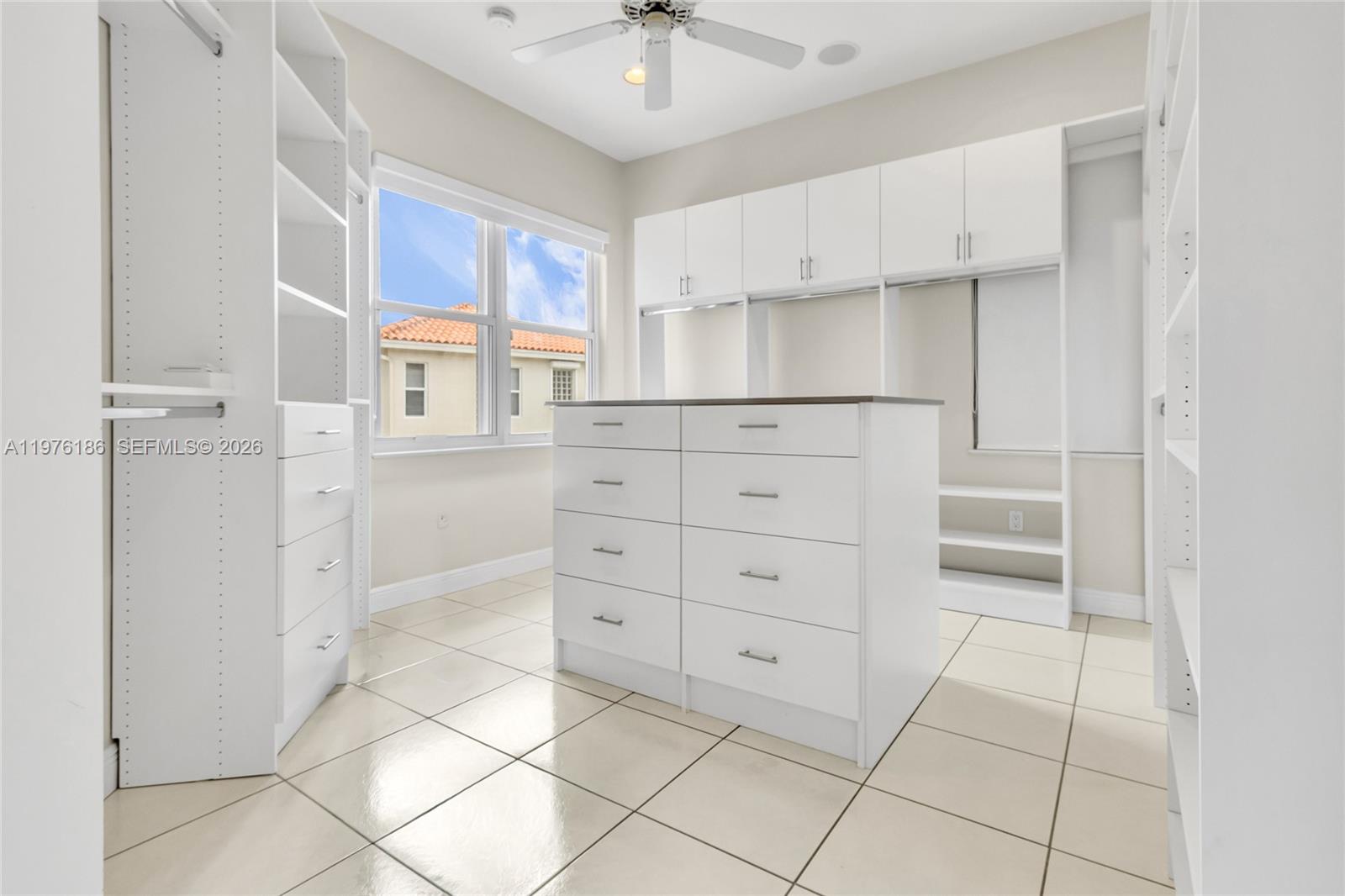 1547 Mariner Way (available Now) Property Photo 27