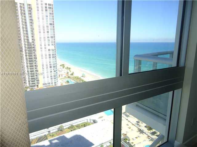 18683 Collins Av 2306 Property Photo 23