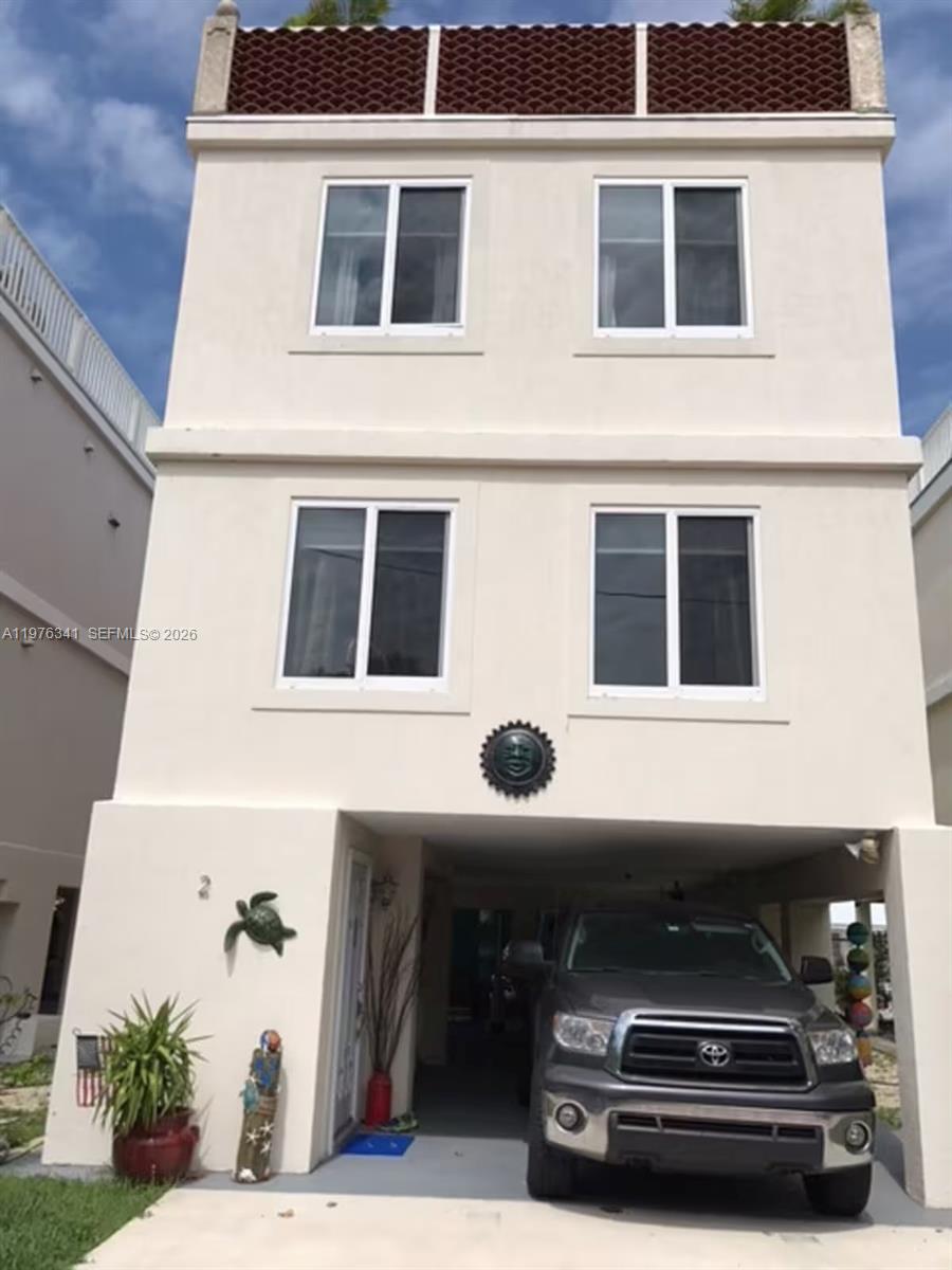 12400 Overseas Hwy Property Photo 1