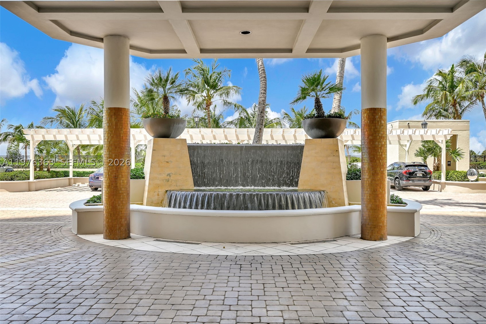 2700 N Ocean Drive 902b Property Photo 10