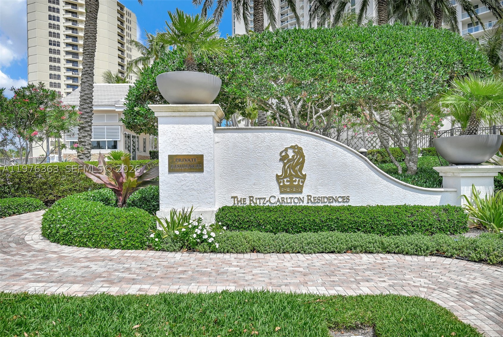 2700 N Ocean Drive 902b Property Photo 18
