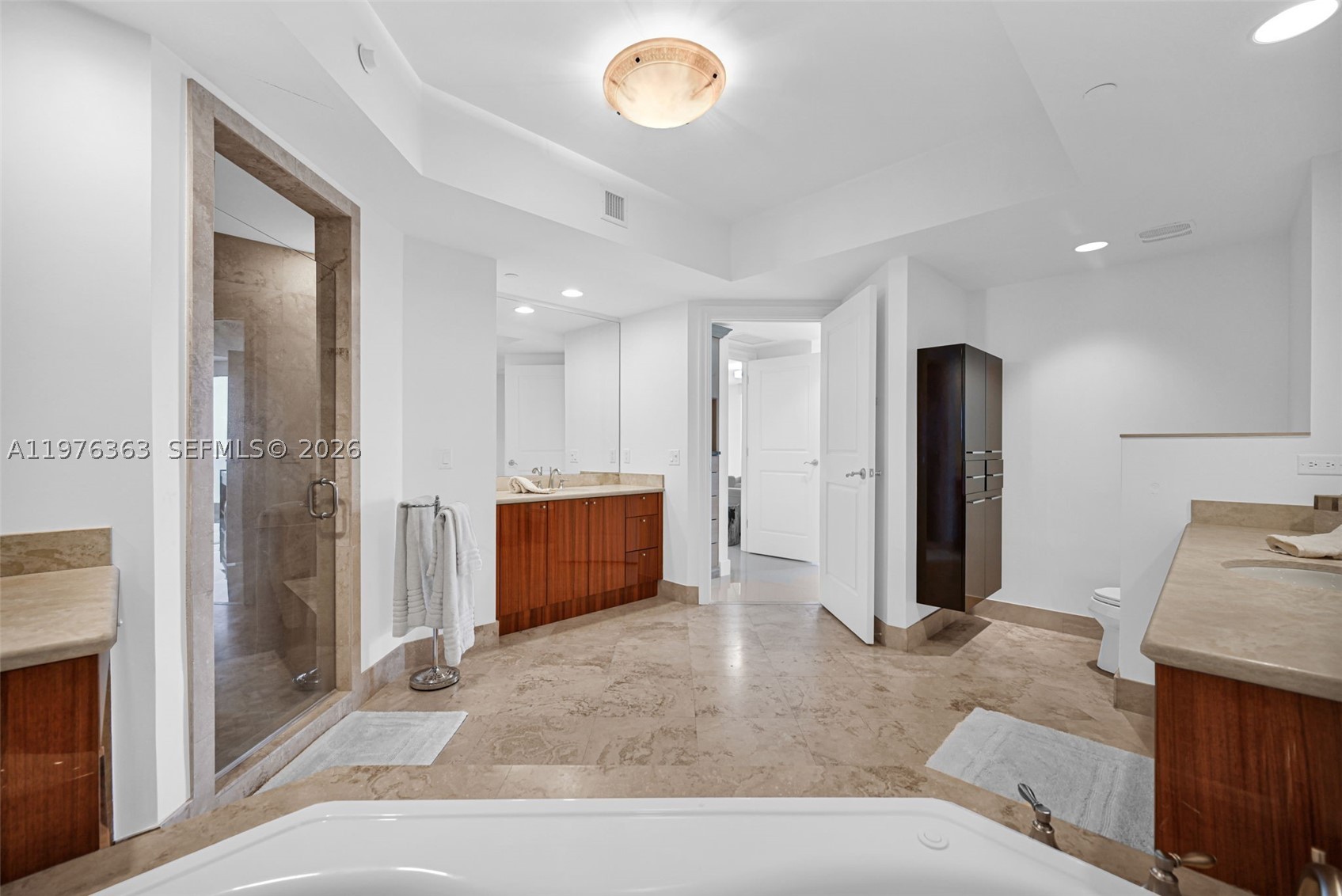 2700 N Ocean Drive 902b Property Photo 28