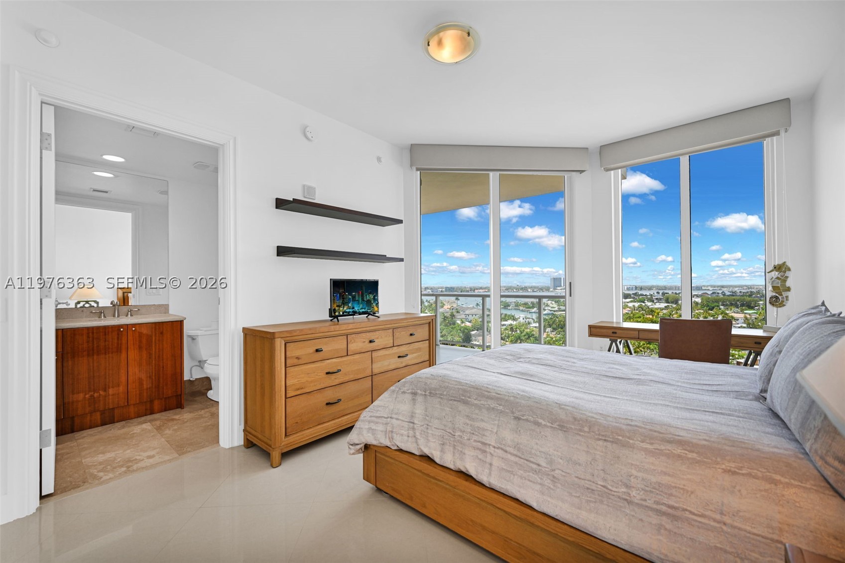 2700 N Ocean Drive 902b Property Photo 34