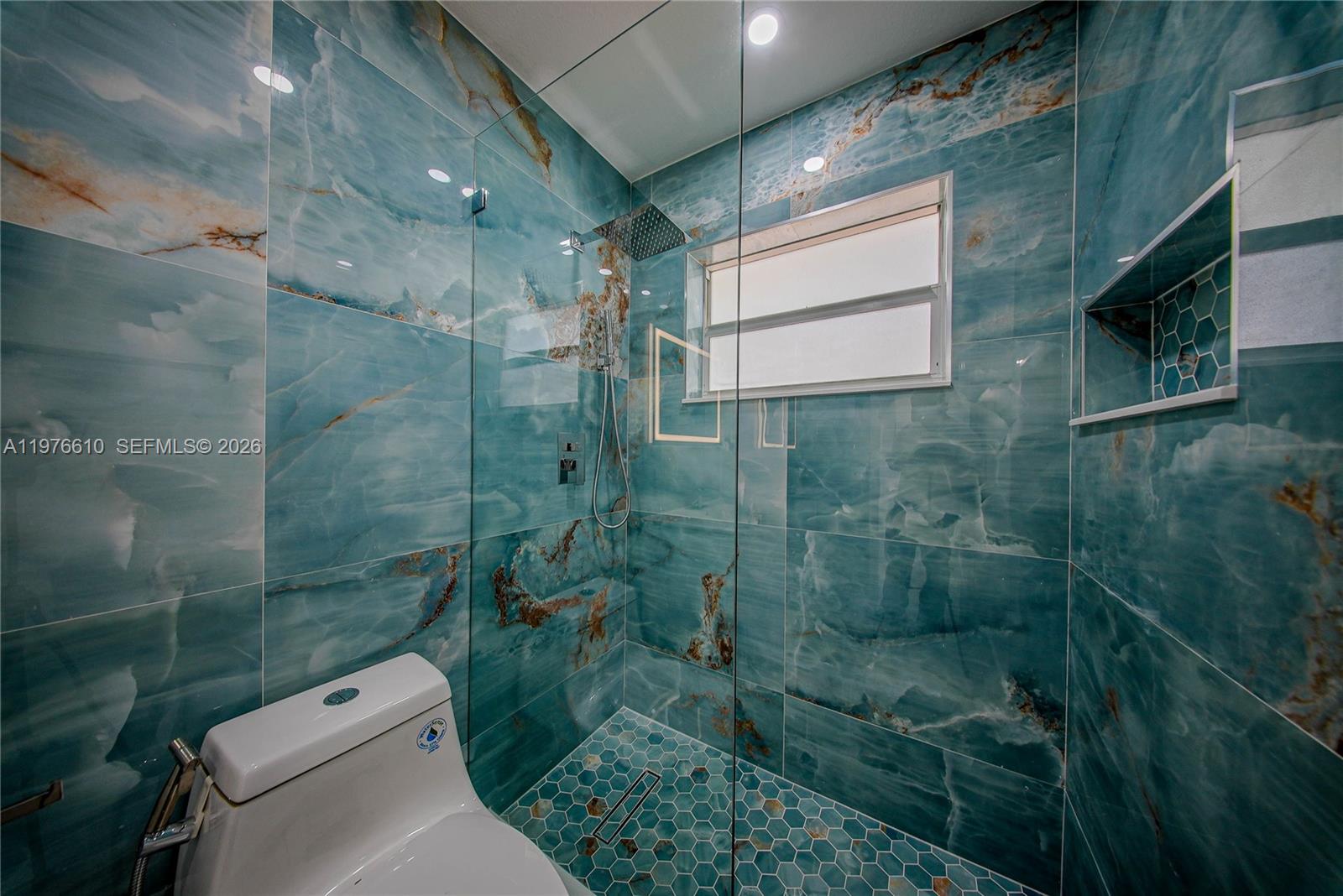 2458 Polk St 201 Property Photo 16