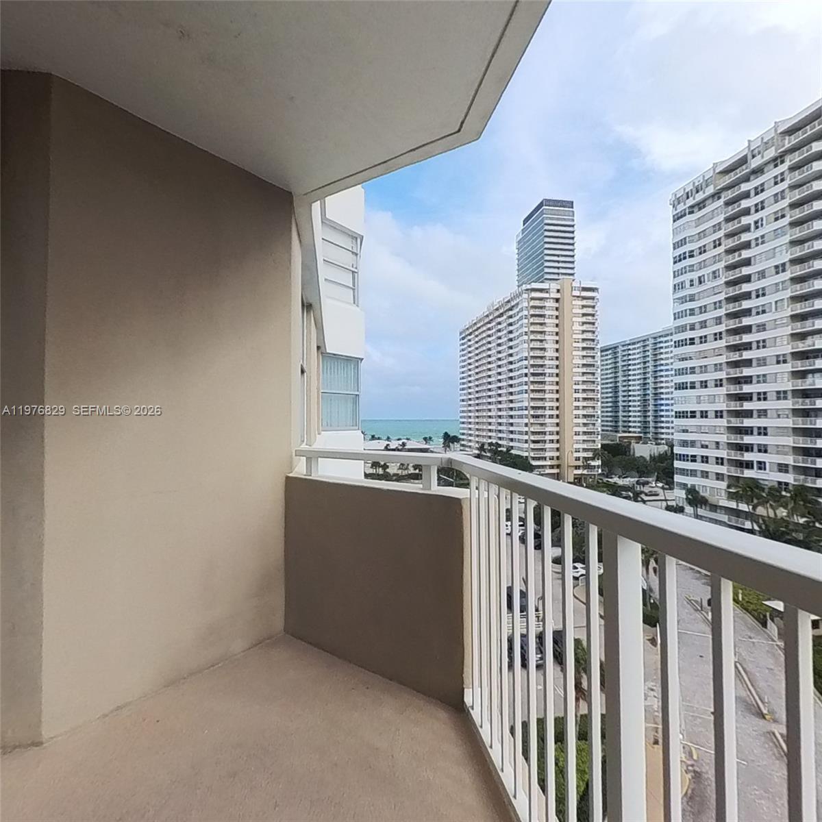1965 S Ocean Dr 7e Property Photo 5