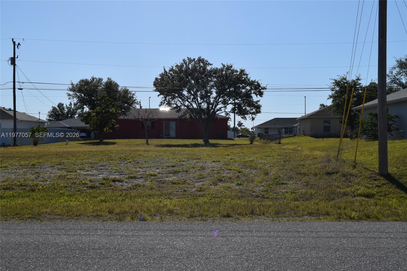 1312 NE 17th Ave Property Photo 1