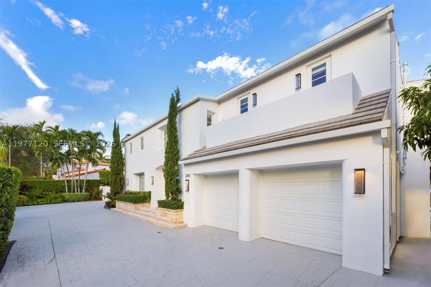2887 Pine Tree Dr Property Photo 41