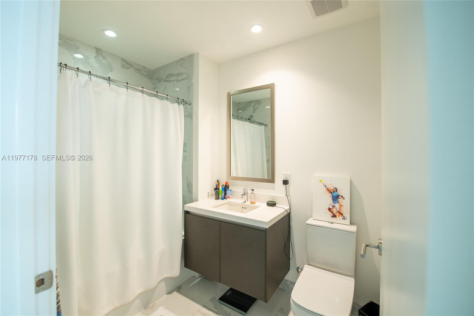 851 Ne 1st Ave 811 Property Photo 6