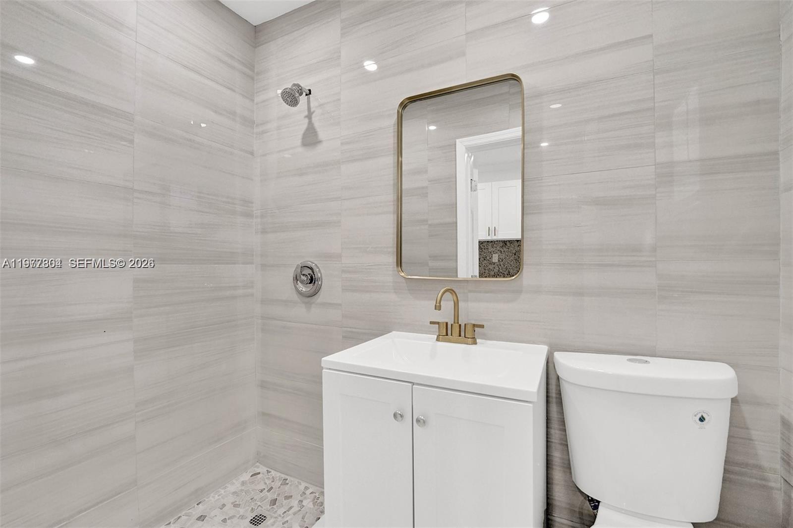 5807 Sw 25th St 1-18 Property Photo 13