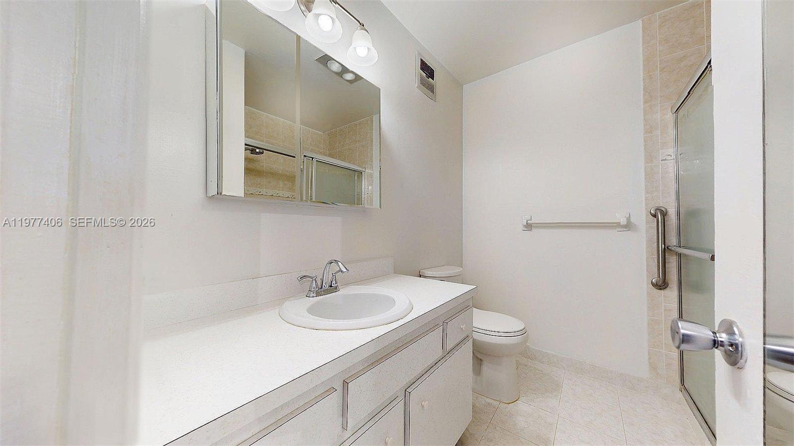5300 Washington St D303 Property Photo 15