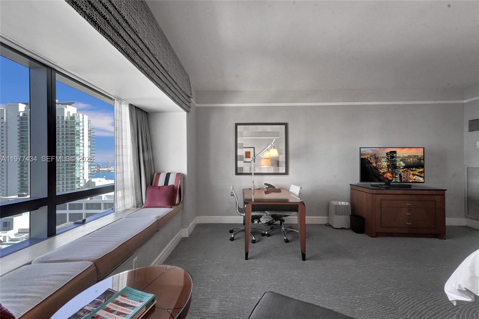 1435 Brickell Ave 3308 Property Photo 5