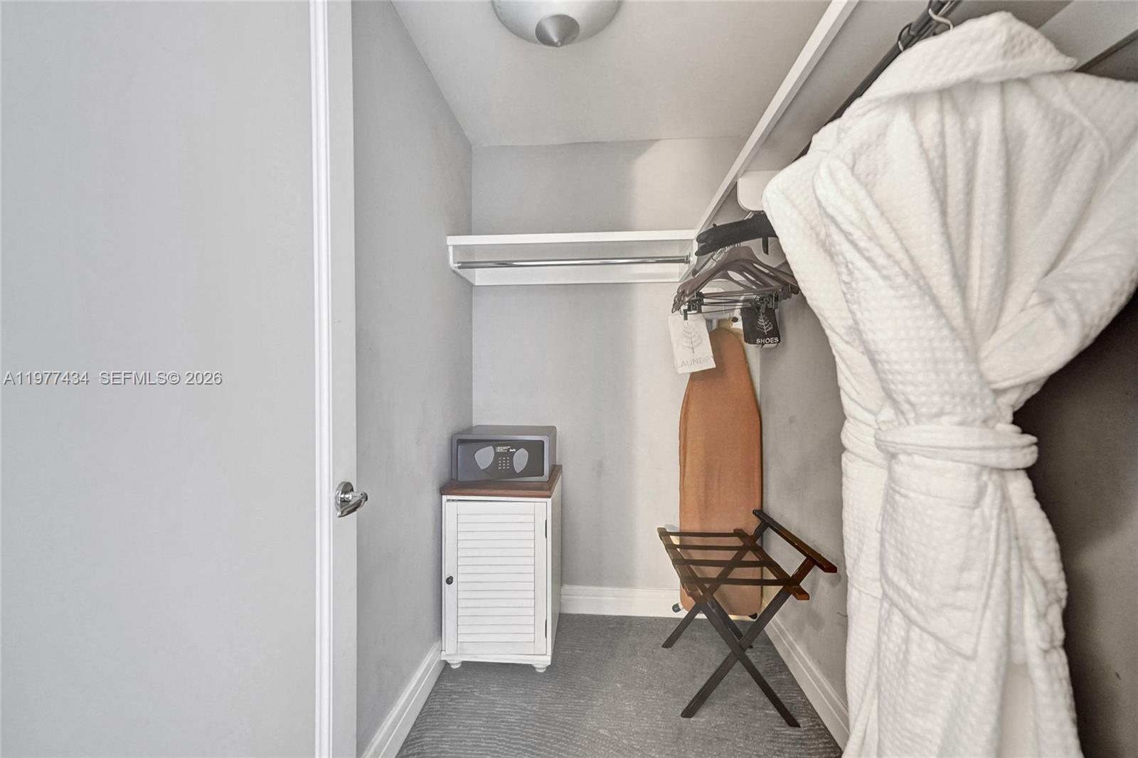 1435 Brickell Ave 3308 Property Photo 18