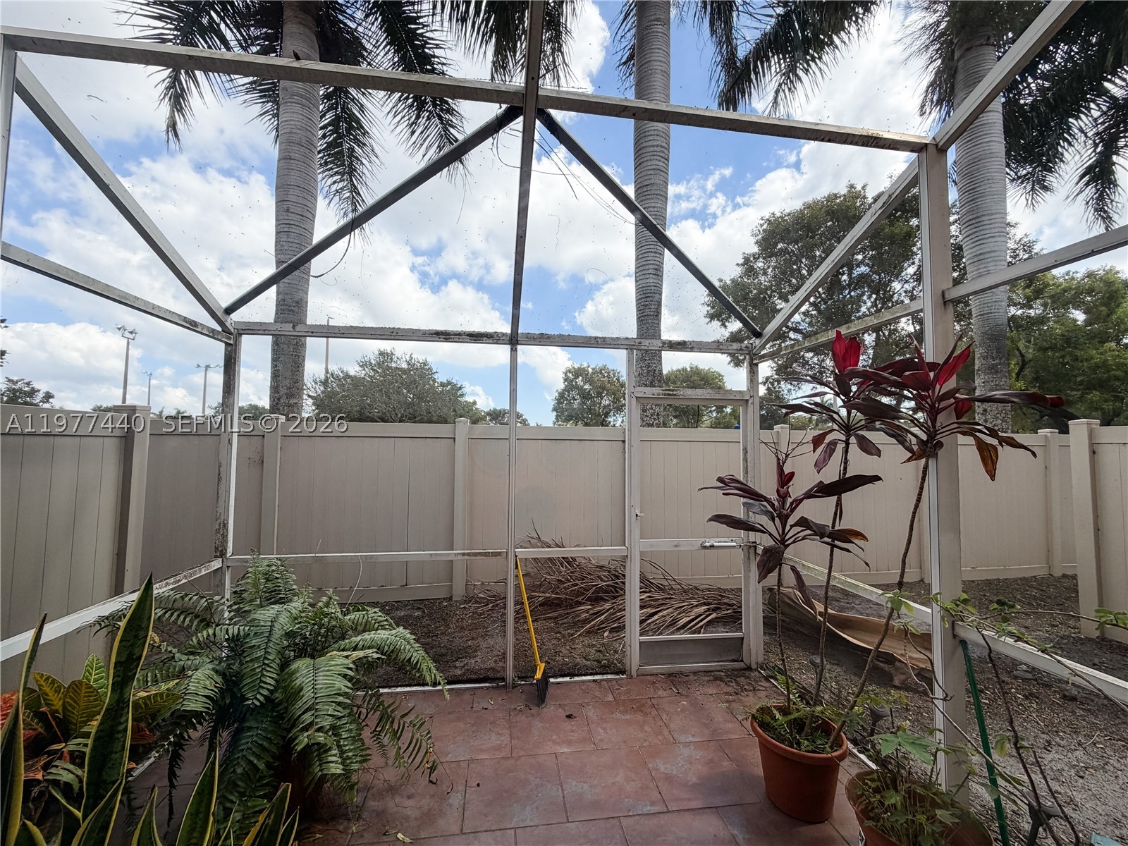 2323 Sw 85way Property Photo 15