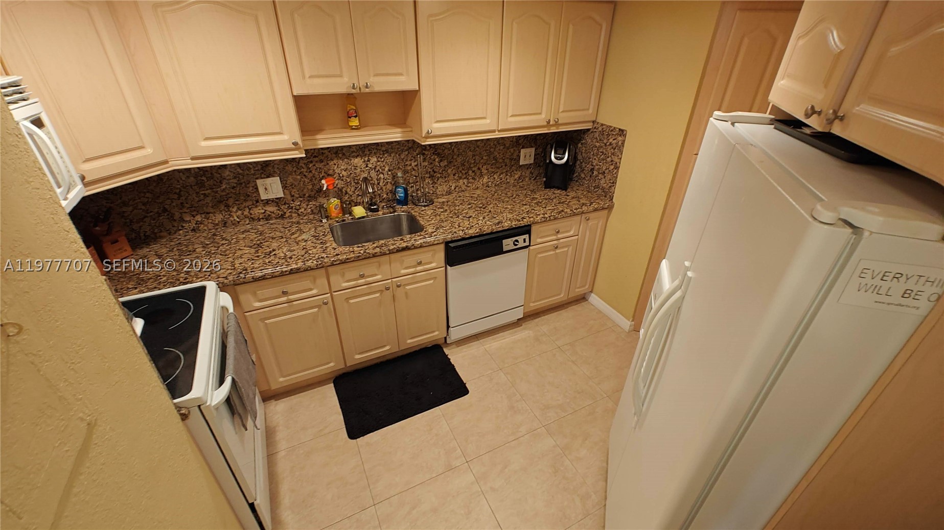 825 Brickell Bay Dr 841 Property Photo 8