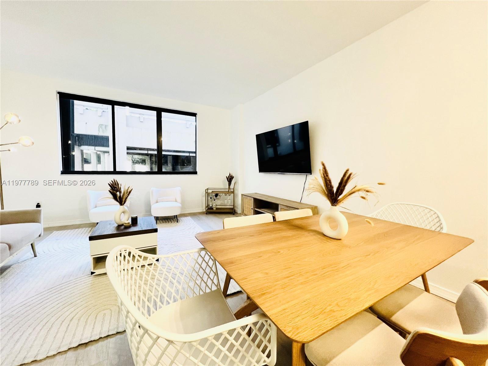 540 Brickell Key Dr 202 Property Photo 11