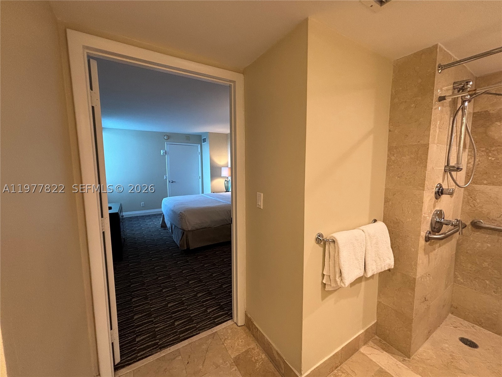 2670 E Sunrise Blvd 302 Property Photo 15
