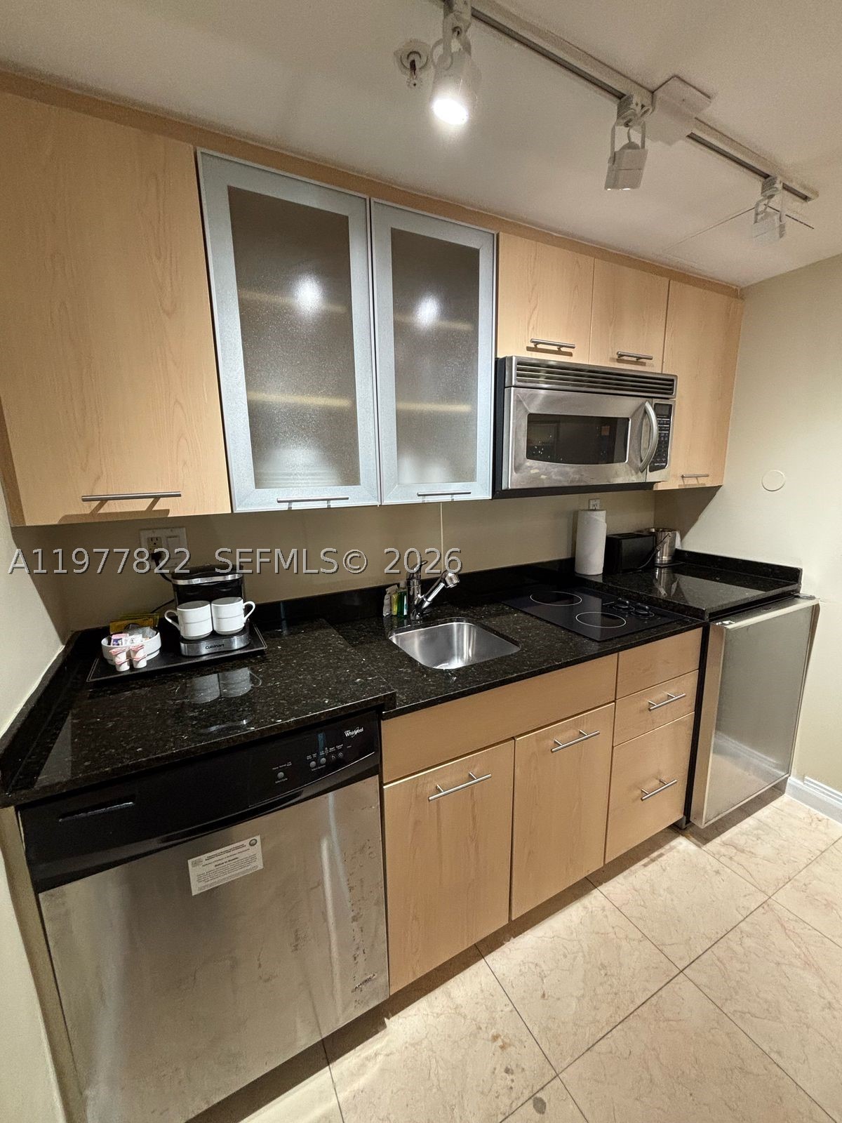 2670 E Sunrise Blvd 302 Property Photo 24