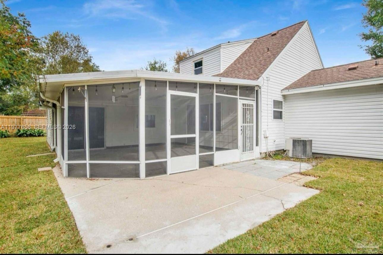 3525 Brookshire Dr Property Photo 21