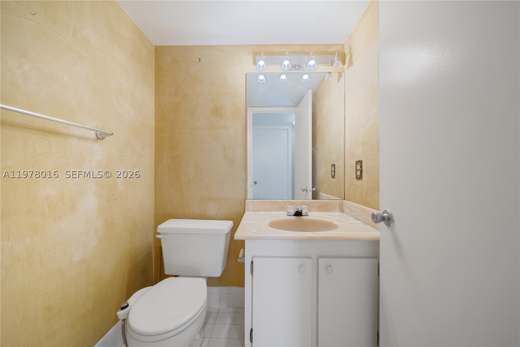 13455 Sw 3rd St 302s Property Photo 8