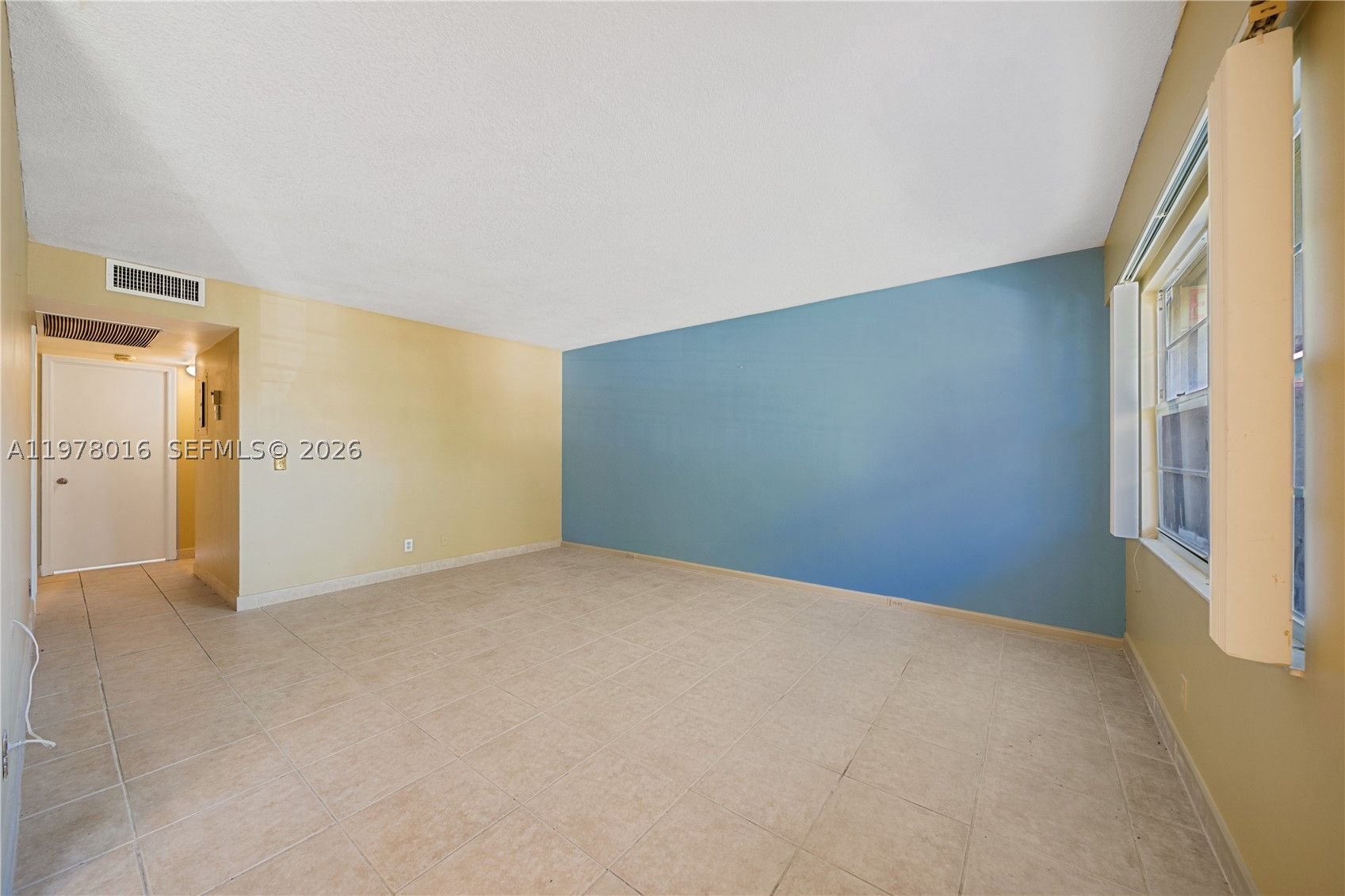 13455 Sw 3rd St 302s Property Photo 10