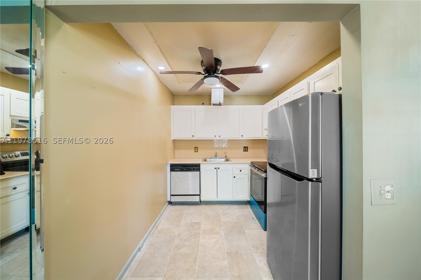 13455 Sw 3rd St 302s Property Photo 13