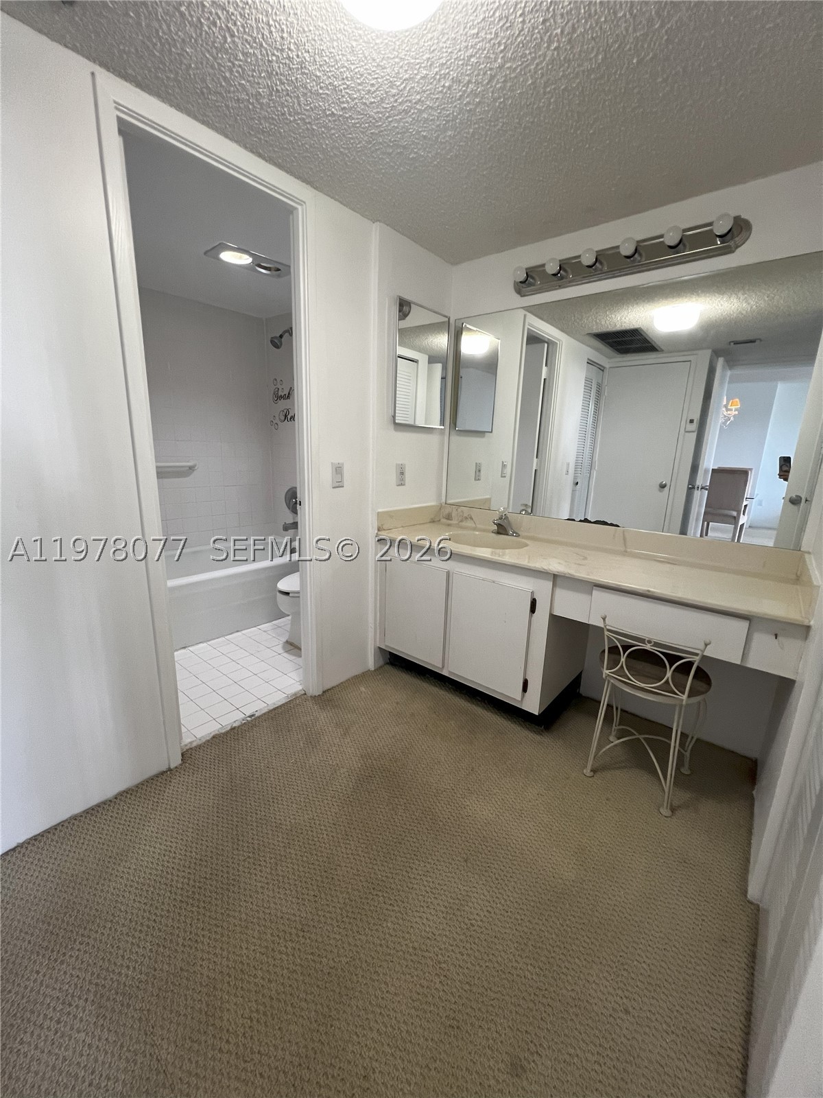 3701 N Country Club Dr 201 Property Photo 19