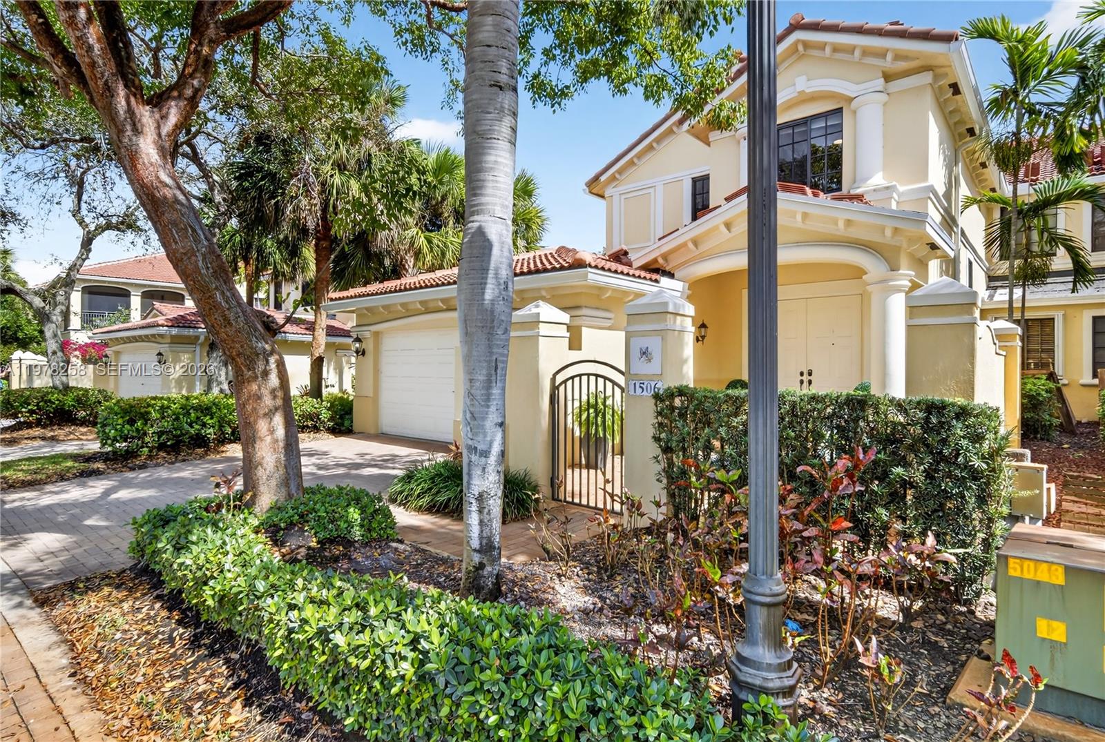 1506 Passion Vine Cir 23-3 Property Photo 1