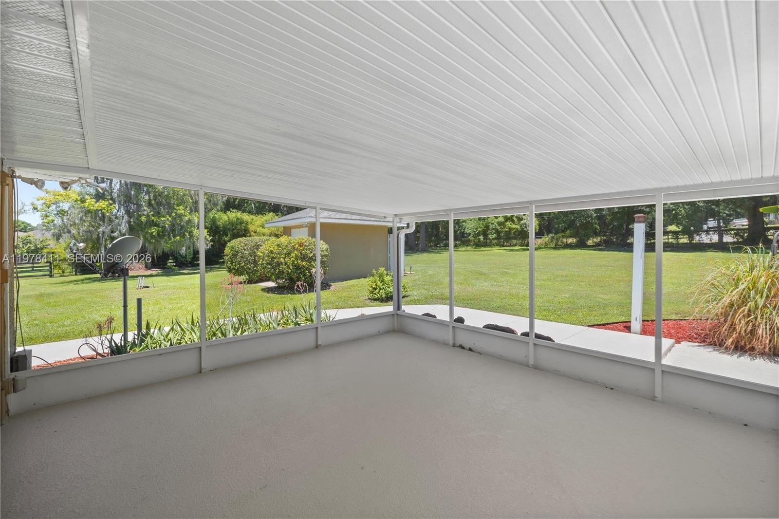 1699 Sw 80 Property Photo 11