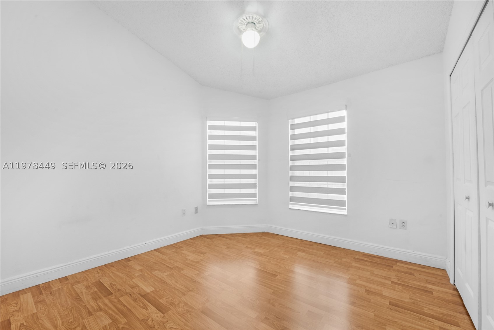 2020 Se 5th Pl Property Photo 13