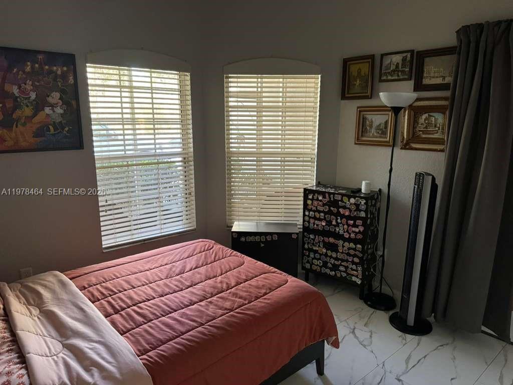 8711 N Deltona Boulevard Property Photo 25