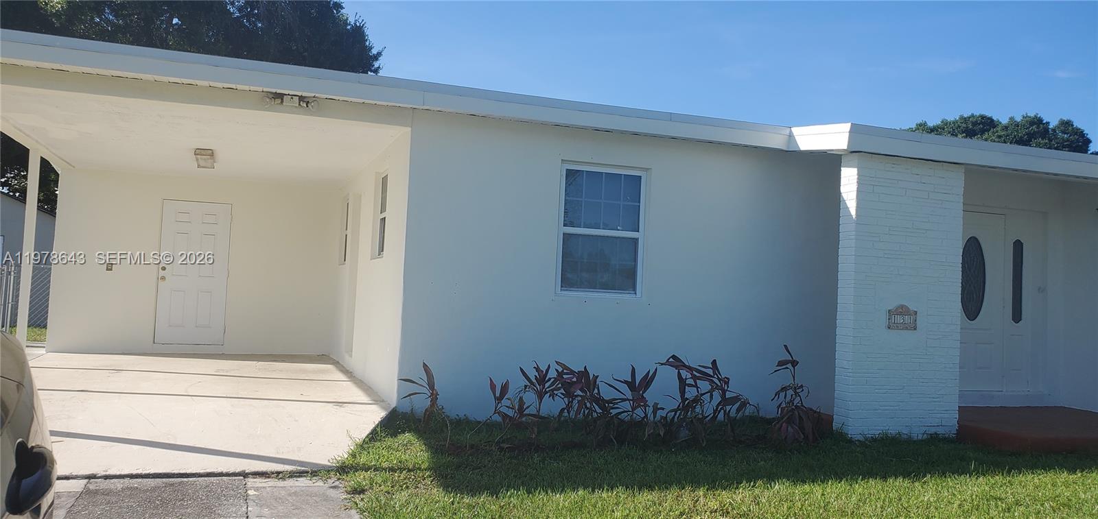 131 Se Serenata Ct Property Photo 2