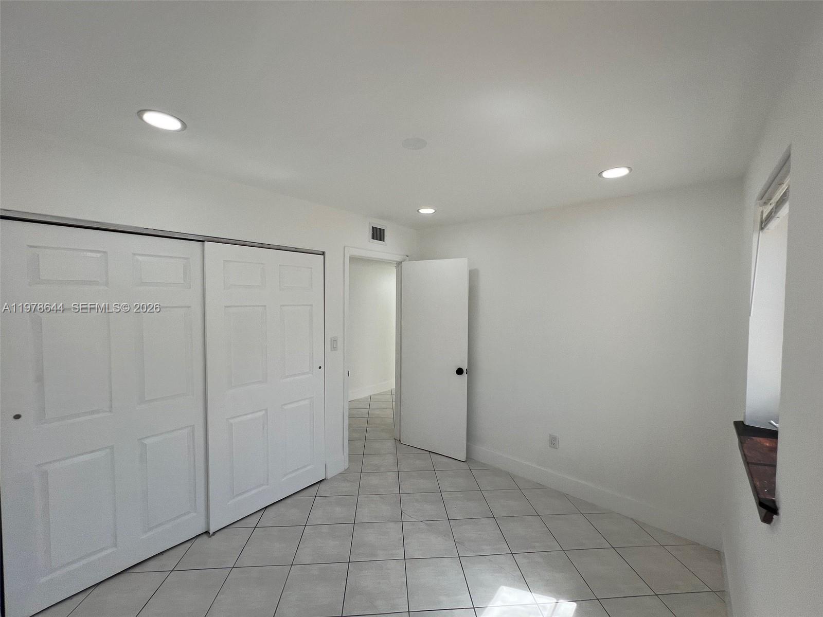 1308 Drexel Ave 103 Property Photo 17