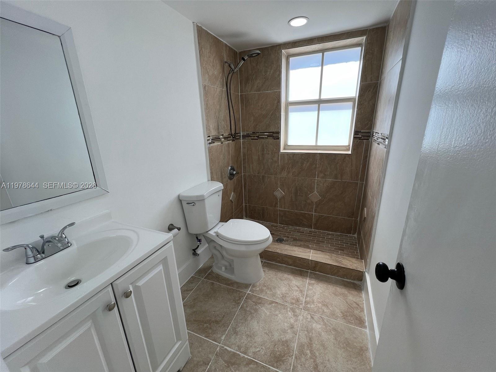 1308 Drexel Ave 103 Property Photo 22