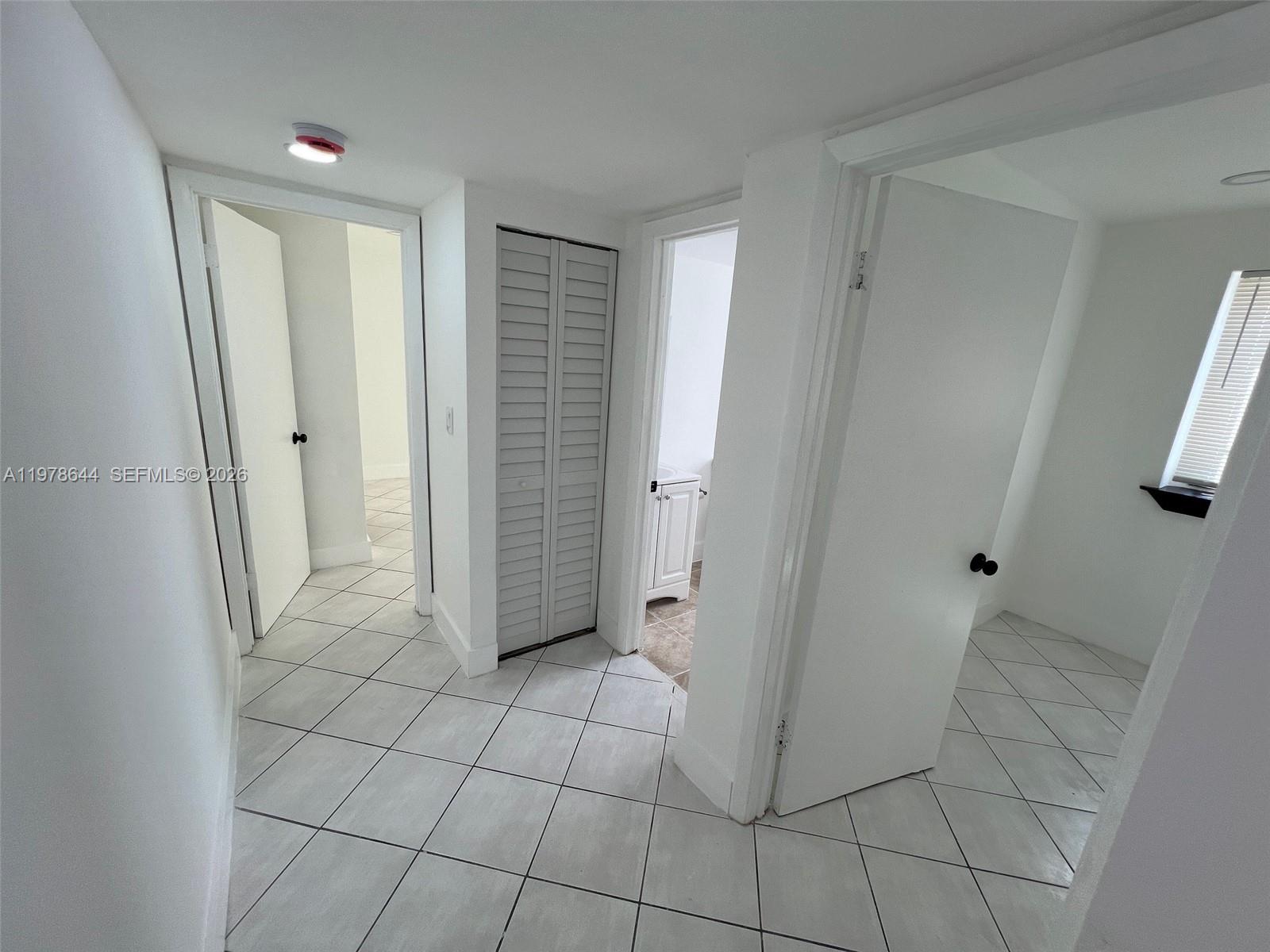 1308 Drexel Ave 103 Property Photo 23