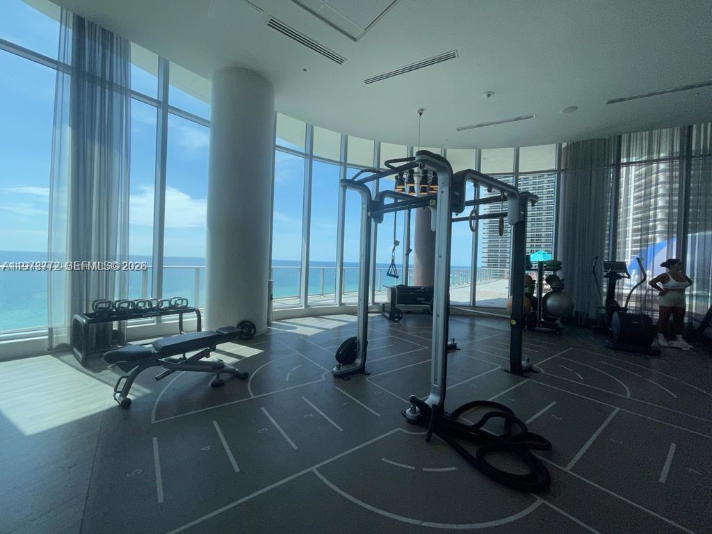 4111 S Ocean Dr 302 Property Photo 15