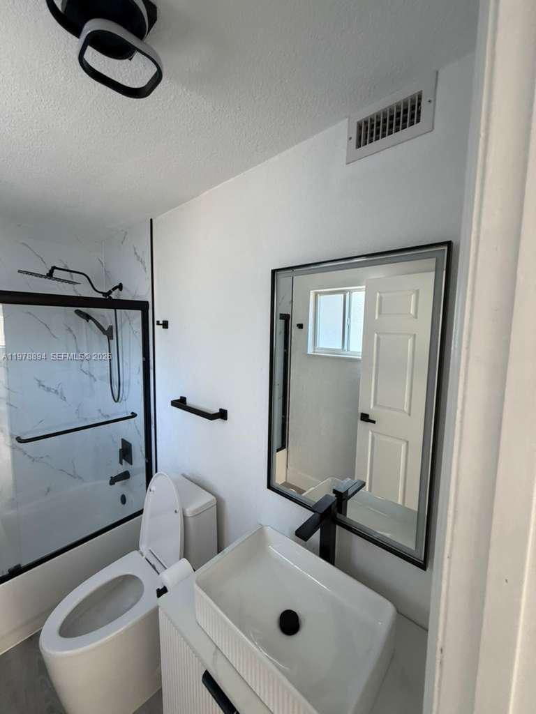 4271 Nw 5th St 129 Property Photo 10