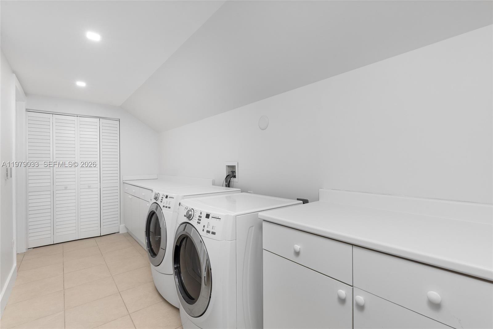 808 Brickell Key Dr 3901 Property Photo 41