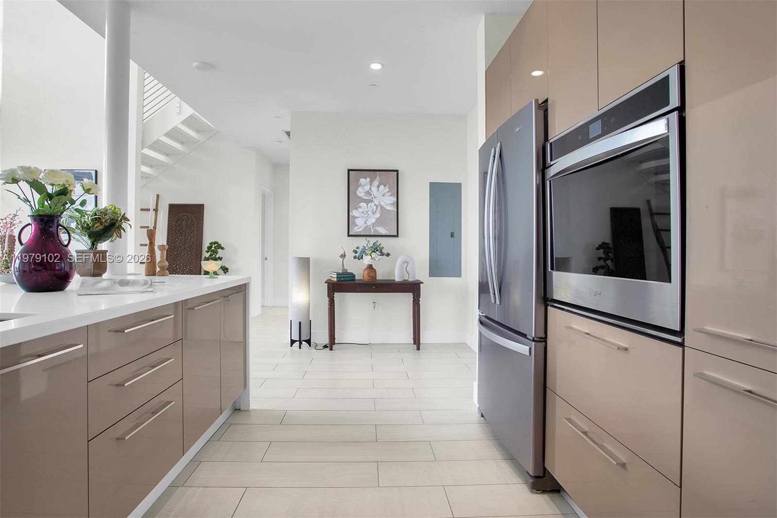 2000 Metropica Way Ph02 Property Photo 20
