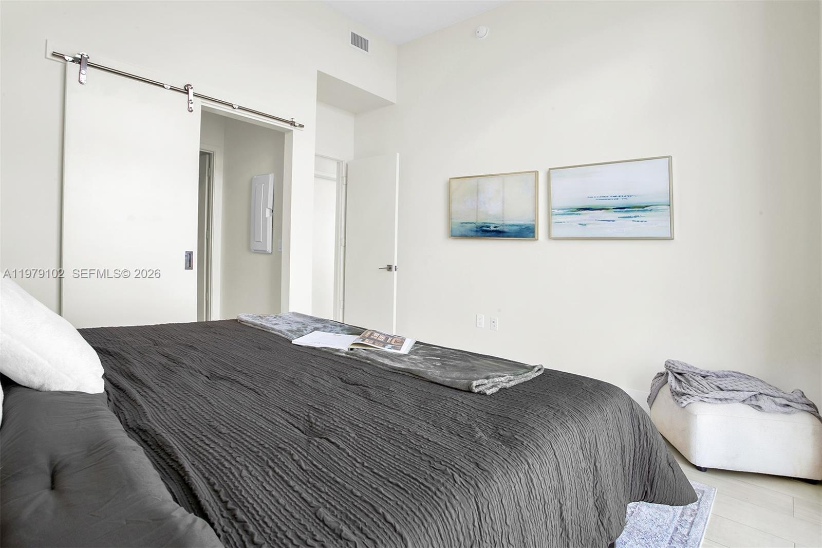 2000 Metropica Way Ph02 Property Photo 26