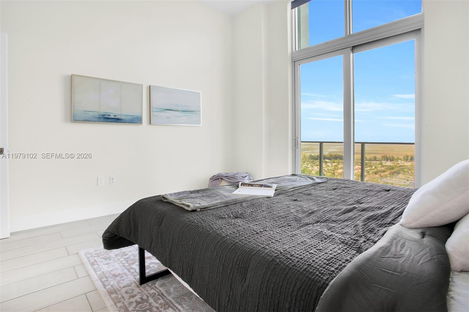 2000 Metropica Way Ph02 Property Photo 27