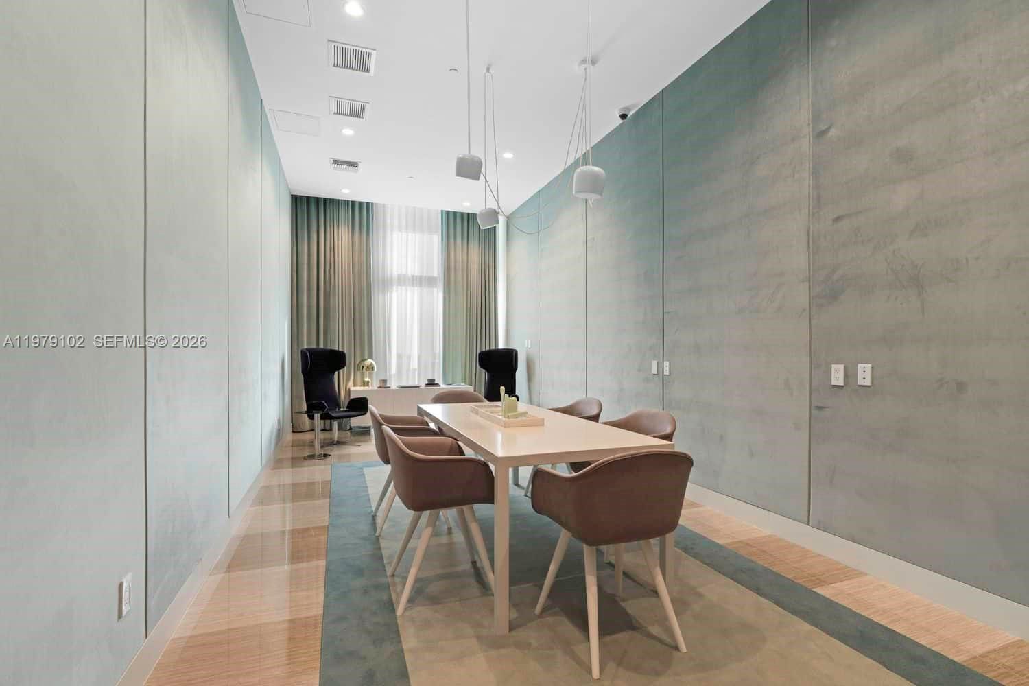 2000 Metropica Way Ph02 Property Photo 66